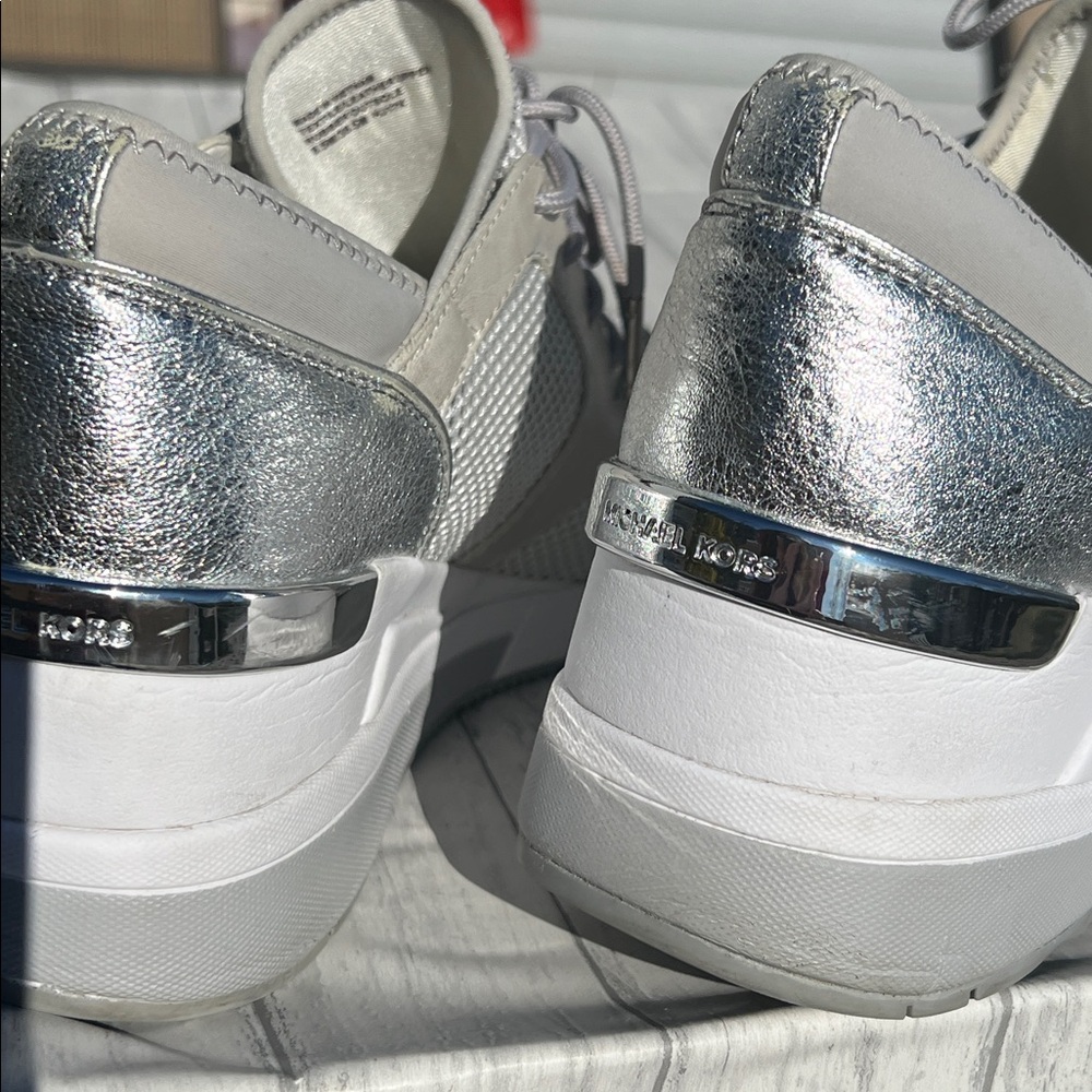 Michael Kors | Liv Trainer Sneakers - Picture 14 of 15